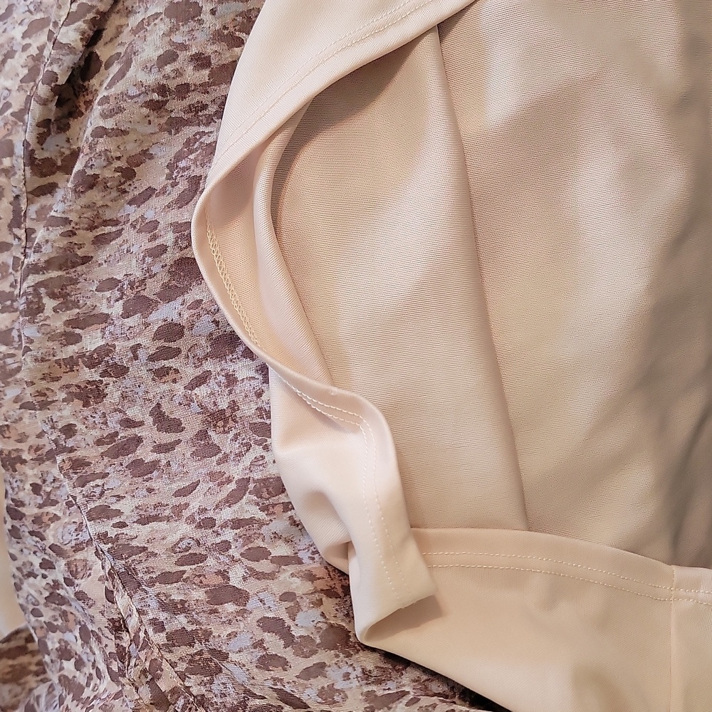 Gilli Ruffle Layered Abstract Print Blouse - image 8